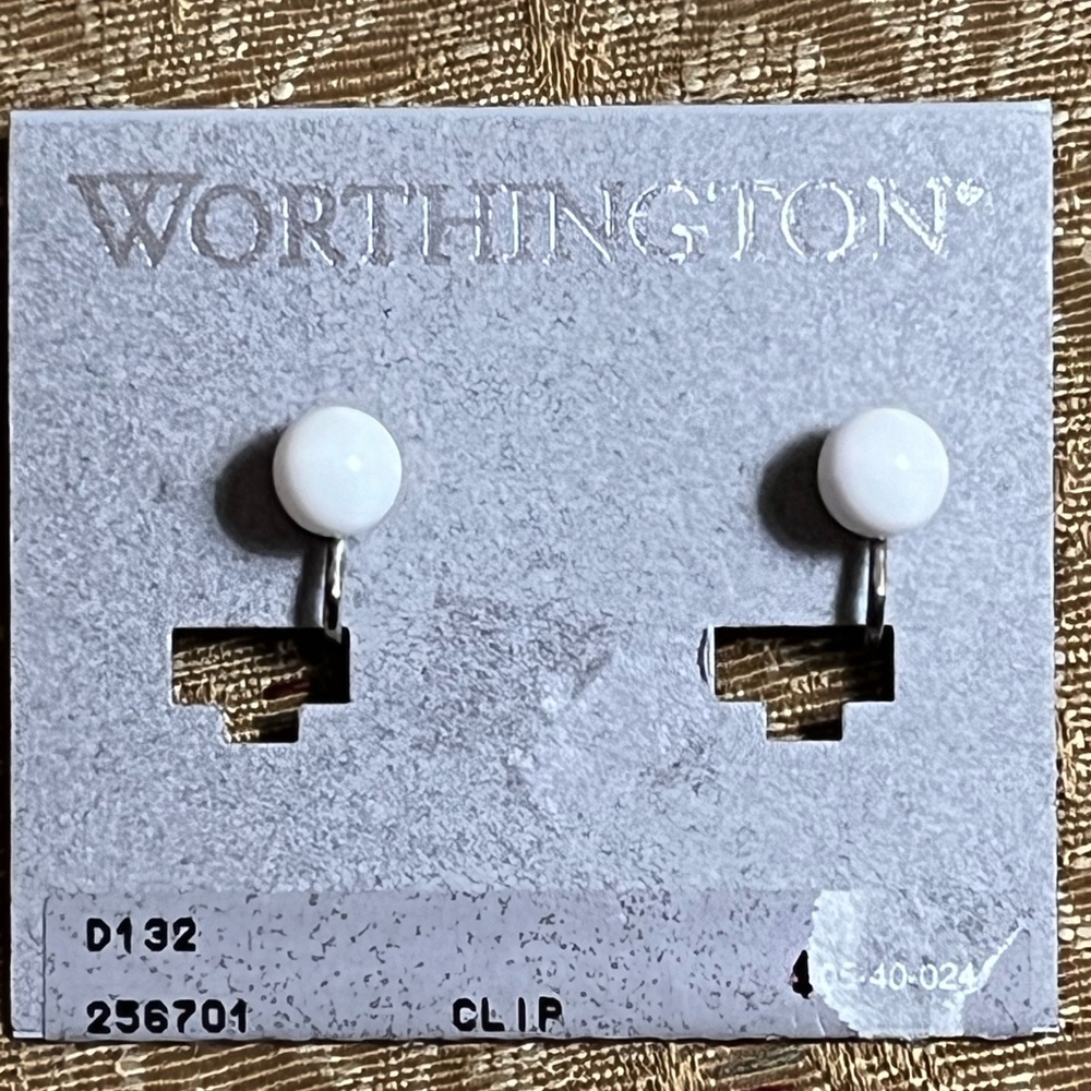 New Worthington white ball clip on earrings